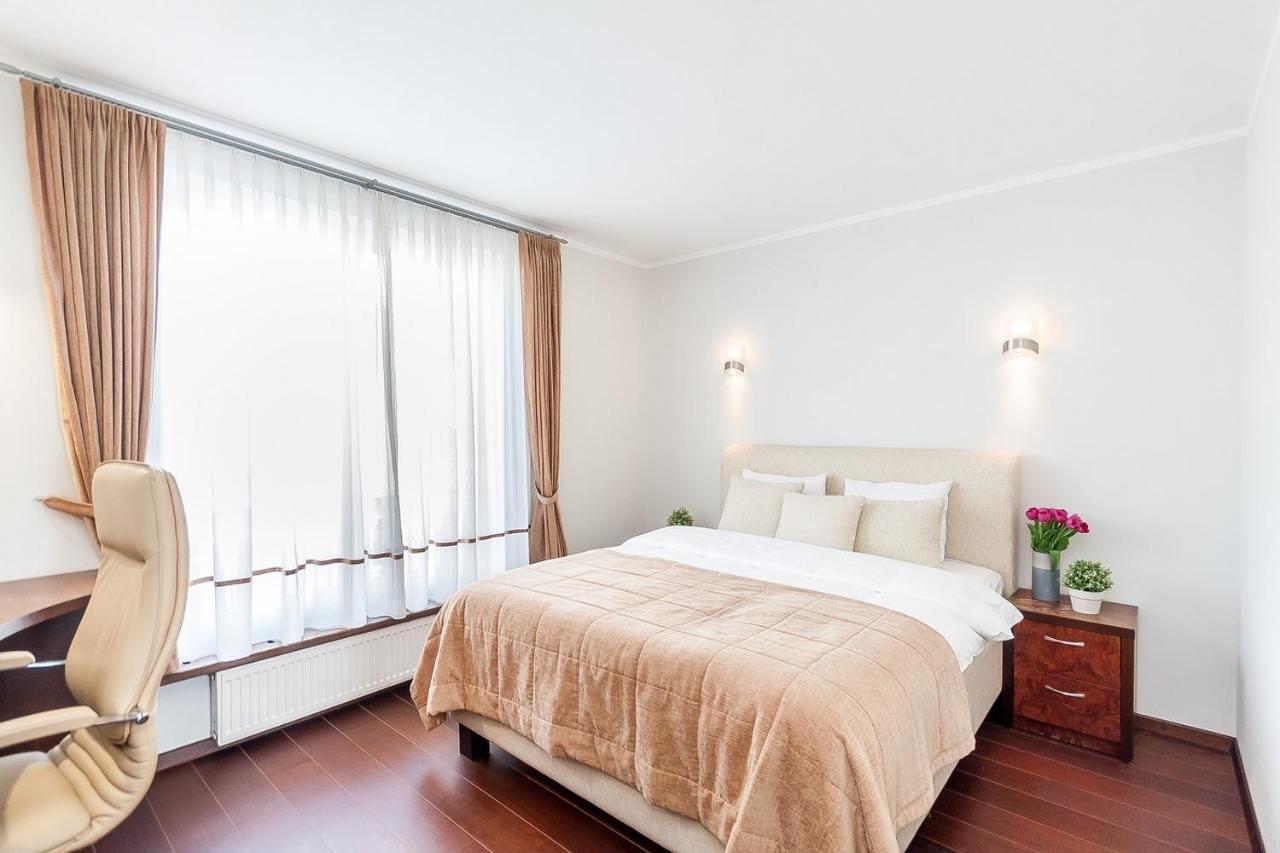 Central Apartment In Gedimino Av By Urban Rent VNO Eksteriør bilde